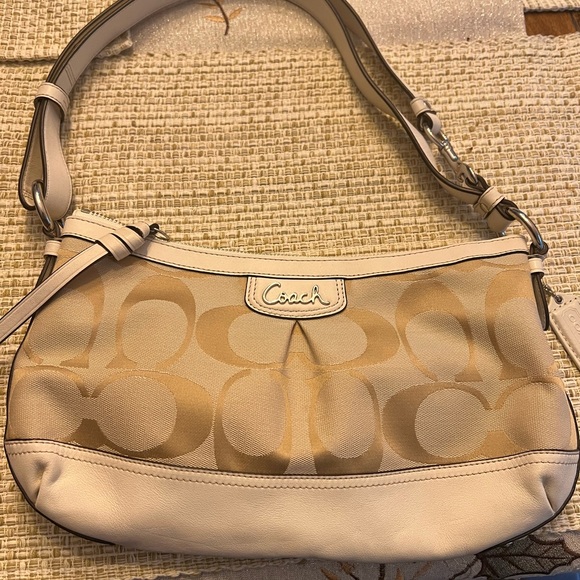 Coach Handbags - Like new Coach Park signature duffle  shoulder bag f19731
